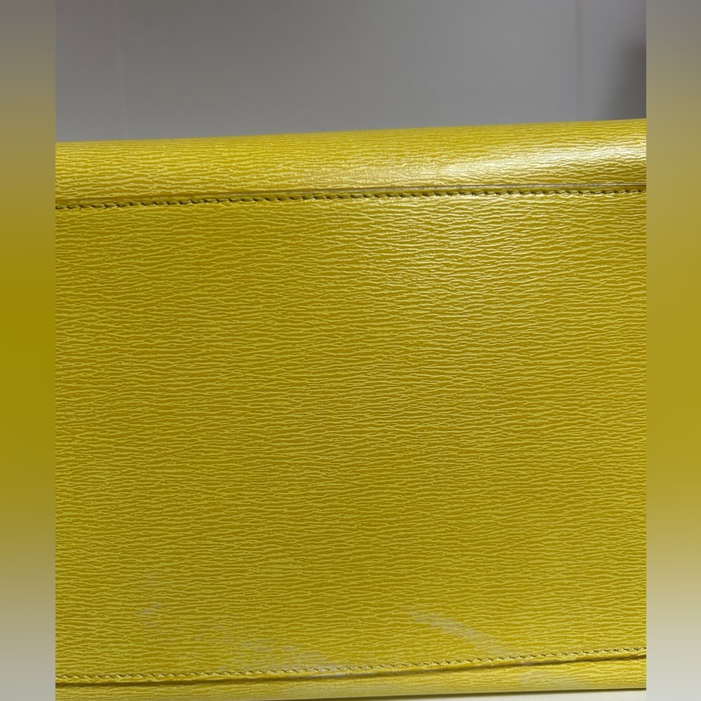 Celine Trapeze Calfskin Leather Bag - Picture 9 of 13